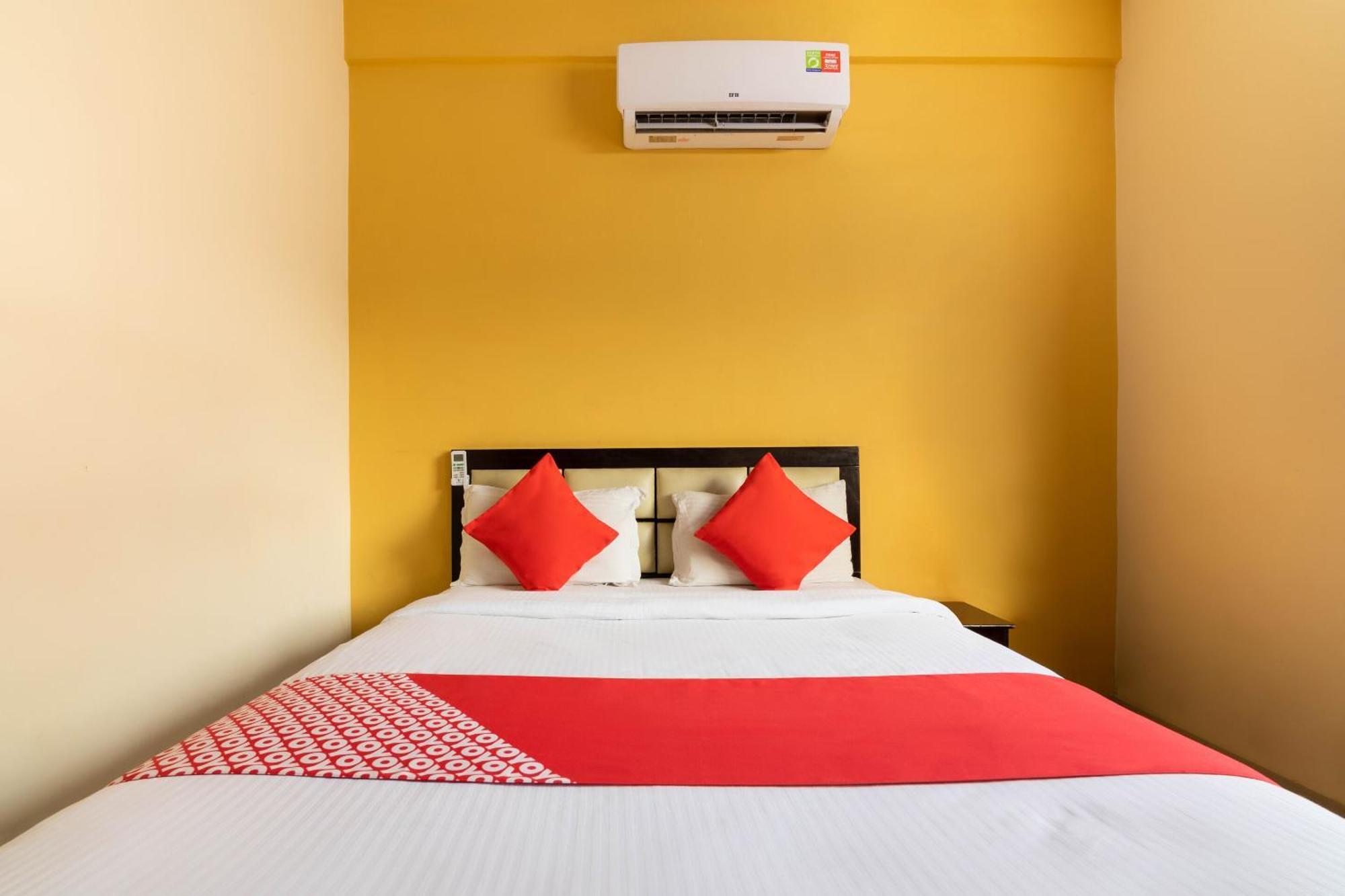 Hotel O Royal Inn Bangalore Esterno foto